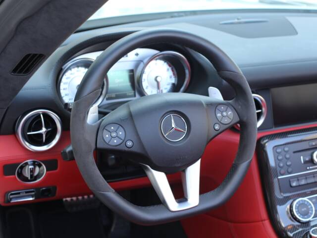Mercedes-Benz SLS AMG Roadster