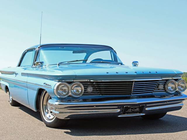 Image 1/30 of Pontiac Catalina (1960)