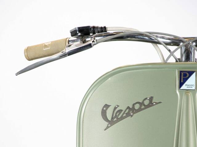 Piaggio Vespa 125