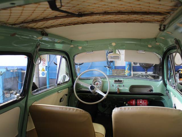 Steyr-Puch 700 C