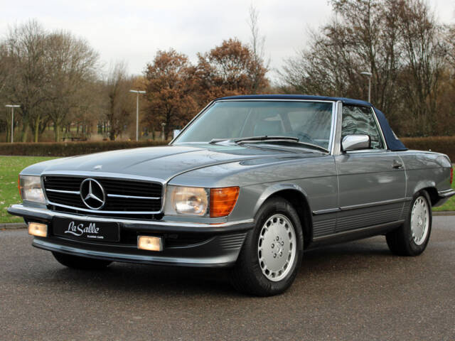 Image 1/27 of Mercedes-Benz 560 SL (1989)