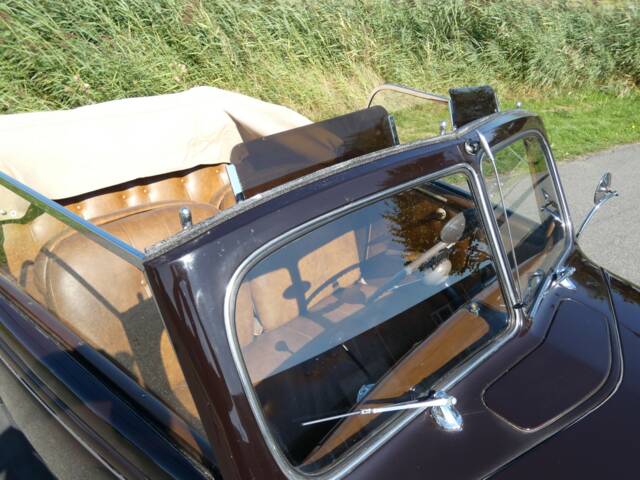 Ford V8