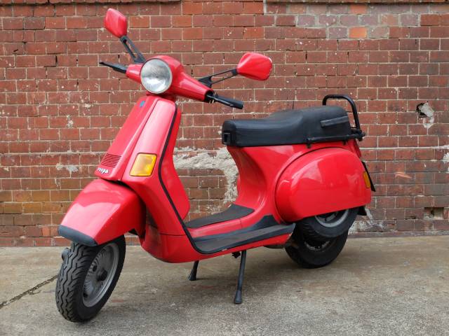 Piaggio Vespa Cosa 200