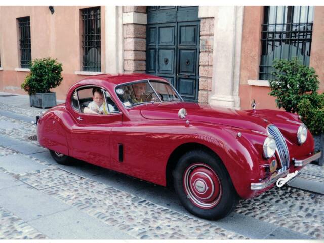 Image 1/12 of Jaguar XK 120 FHC (1953)