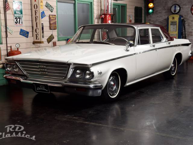 Image 1/24 of Chrysler Newport (1964)