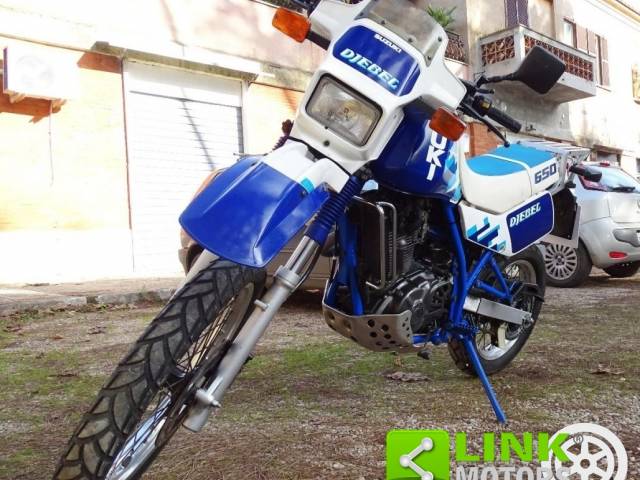 Immagine 1/14 di Suzuki DUMMY (1990)
