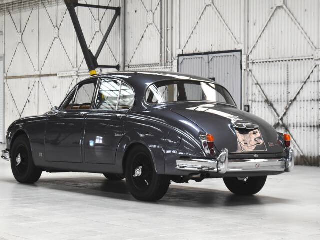 Jaguar Mk II 3.8