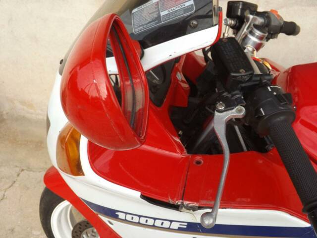 Honda CBR 1000F