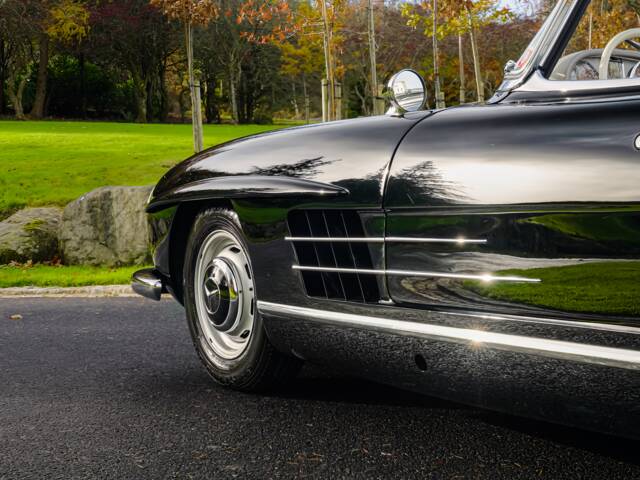 Mercedes-Benz 300 SL Roadster