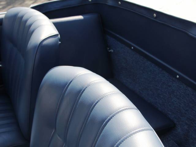 Mercedes-Benz 190 SL - MERCEDES BENZ 190 SL, Foto: (C) Nina Kaimer, Classic & Race Cars Peter Schleifer & Co