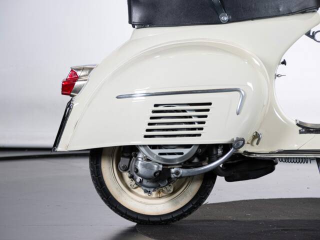 Piaggio Vespa 150 GL