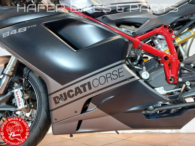 Ducati 848 EVO