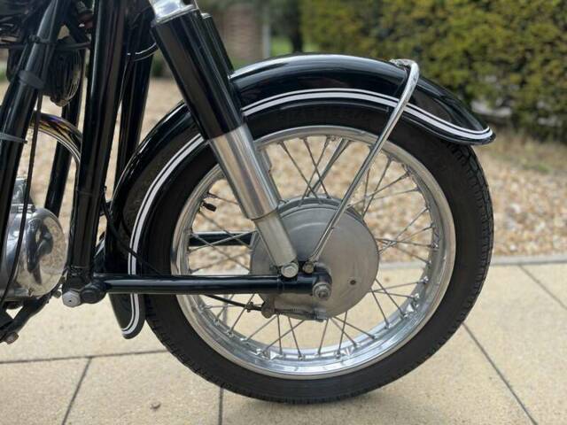 BMW R 27