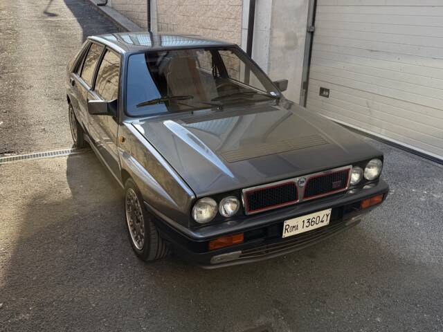 Lancia Delta HF Integrale 16V