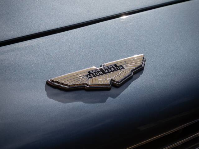 Aston Martin DB 6 Vantage