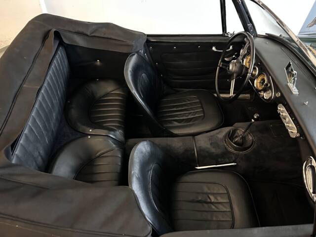 Austin-Healey 3000 Mk II (BJ7)