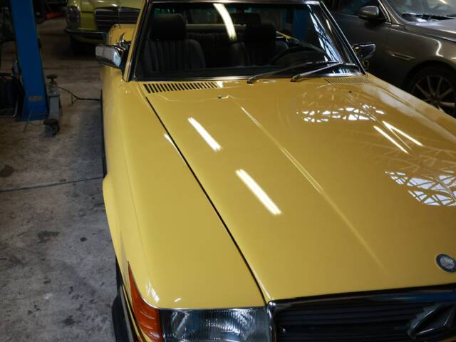 Mercedes-Benz 500 SL