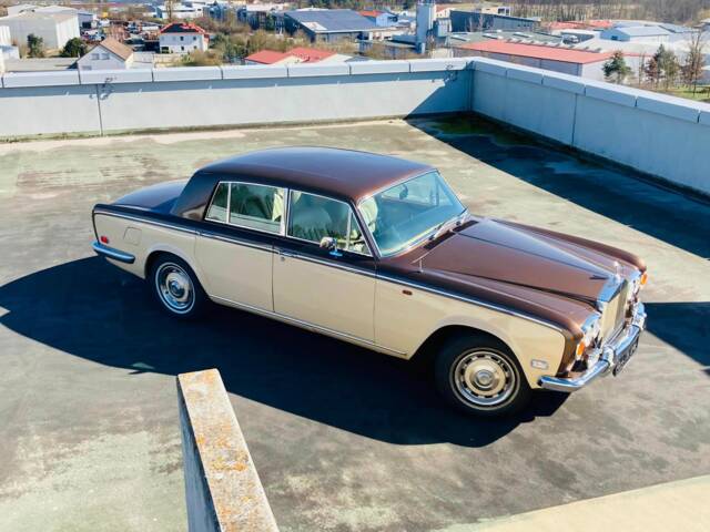 Imagen 1/12 de Rolls-Royce Silver Shadow I (1974)