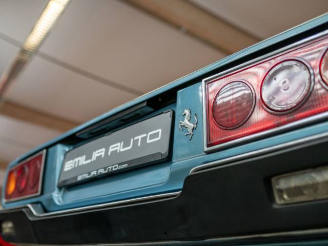 Ferrari Dino 308 GT4