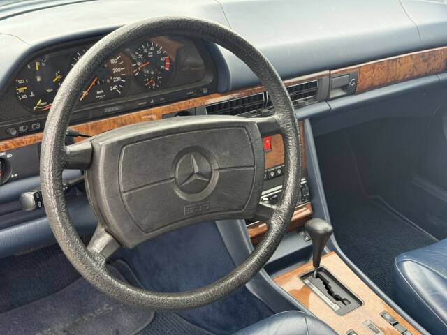 Mercedes-Benz 500 SEL