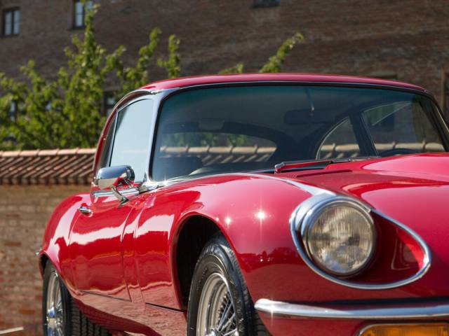 Jaguar E-Type V12 (2+2)