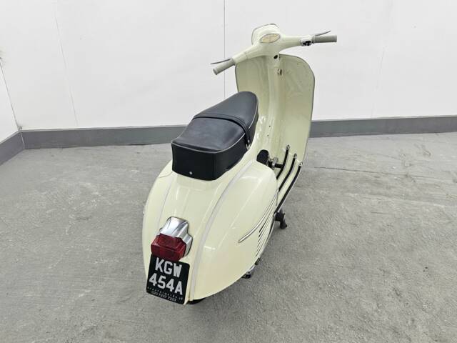 Piaggio Vespa 150 GL