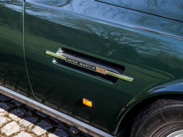 Aston Martin V8 EFi Volante