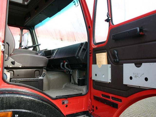 Mercedes-Benz 1428 AF