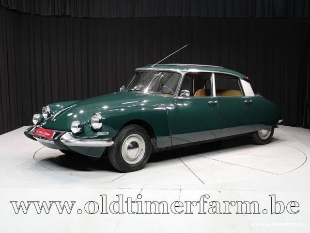 Bild 1/15 von Citroën ID 19 Break (1967)