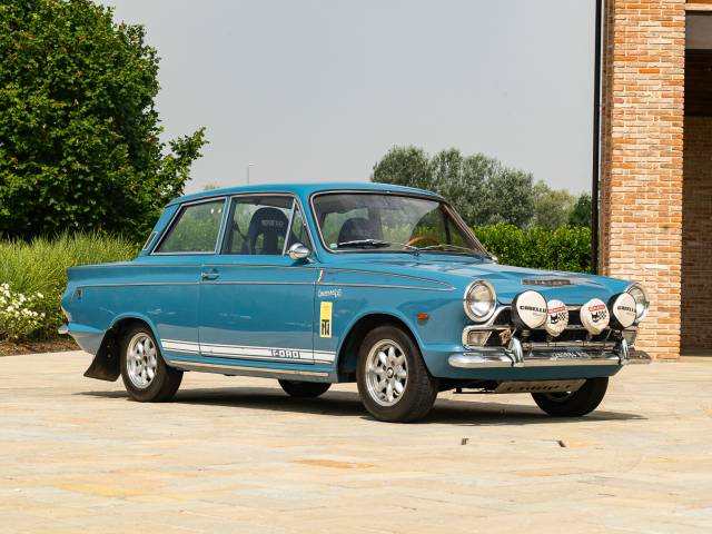Image 1/49 of Ford Cortina GT (1965)
