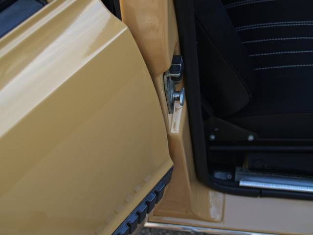 Skoda 105 L