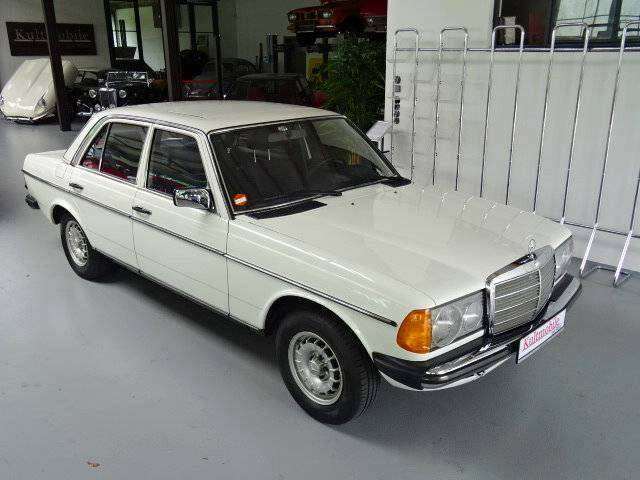 Mercedes-Benz 200