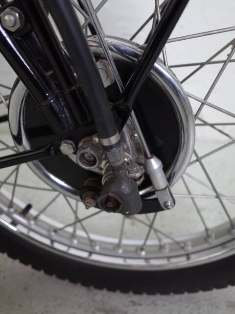 BSA M 24 Gold Star