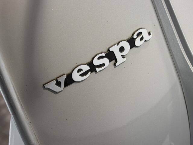 Piaggio Vespa P 200 E