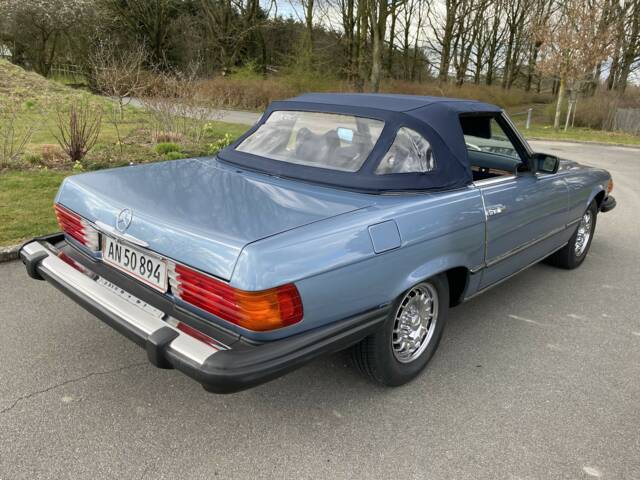 Mercedes-Benz 450 SL