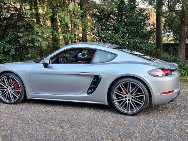 Immagine 1/28 di Porsche 718 Cayman S (2017)