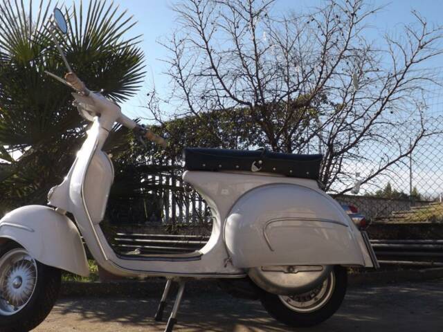 Piaggio Vespa 160 GS