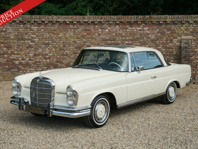 Bild 1/50 von Mercedes-Benz 280 SE (1968)