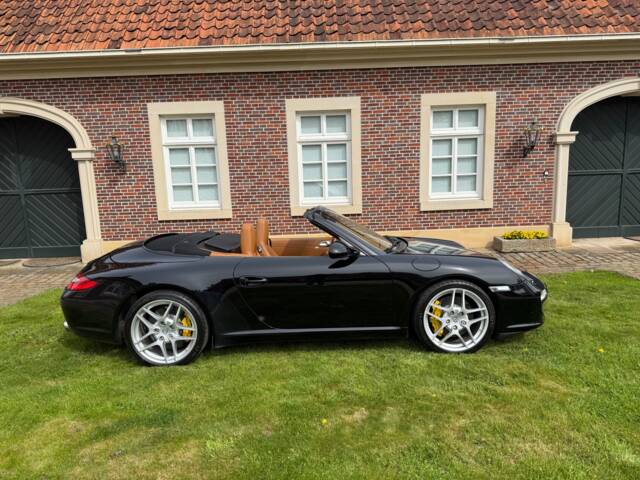 Porsche 911 Carrera
