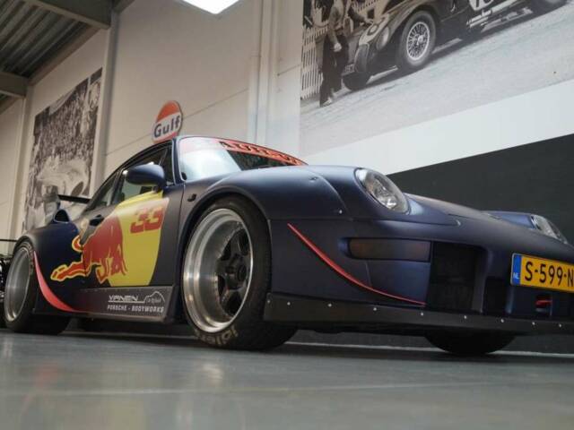 Porsche 911 Carrera
