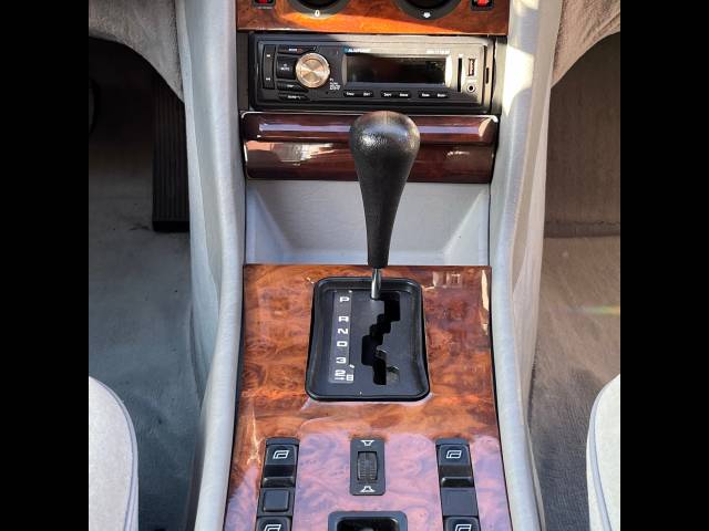 Mercedes-Benz 500 SEC