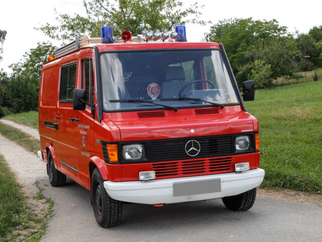 Mercedes-Benz T1 310