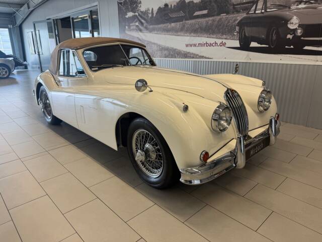 Jaguar XK 140 SE DHC