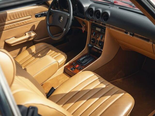 Mercedes-Benz 280 SL