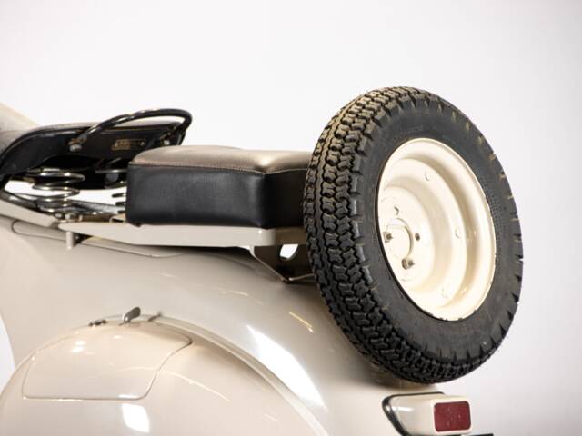 Piaggio Vespa 150 "Struzzo" VL