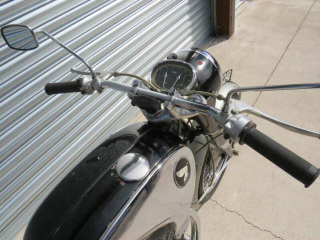 Honda CB 77