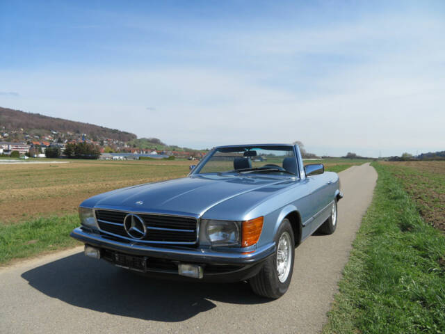 Image 1/19 of Mercedes-Benz 380 SL (1985)