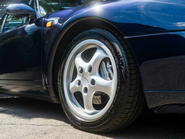 Porsche 911 Carrera 4
