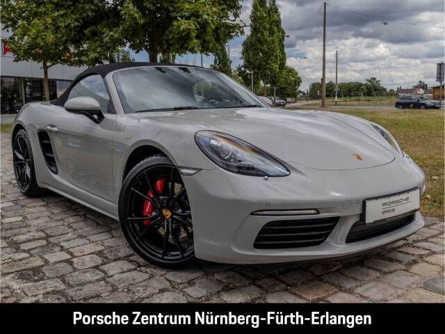 Porsche 718 Boxster