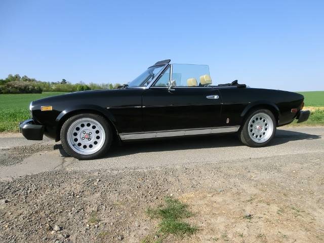 FIAT 124 Classic Cars For Sale - Classic Trader